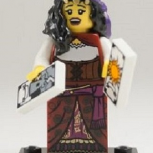 COL09-9 - Fortune Teller, Series 9